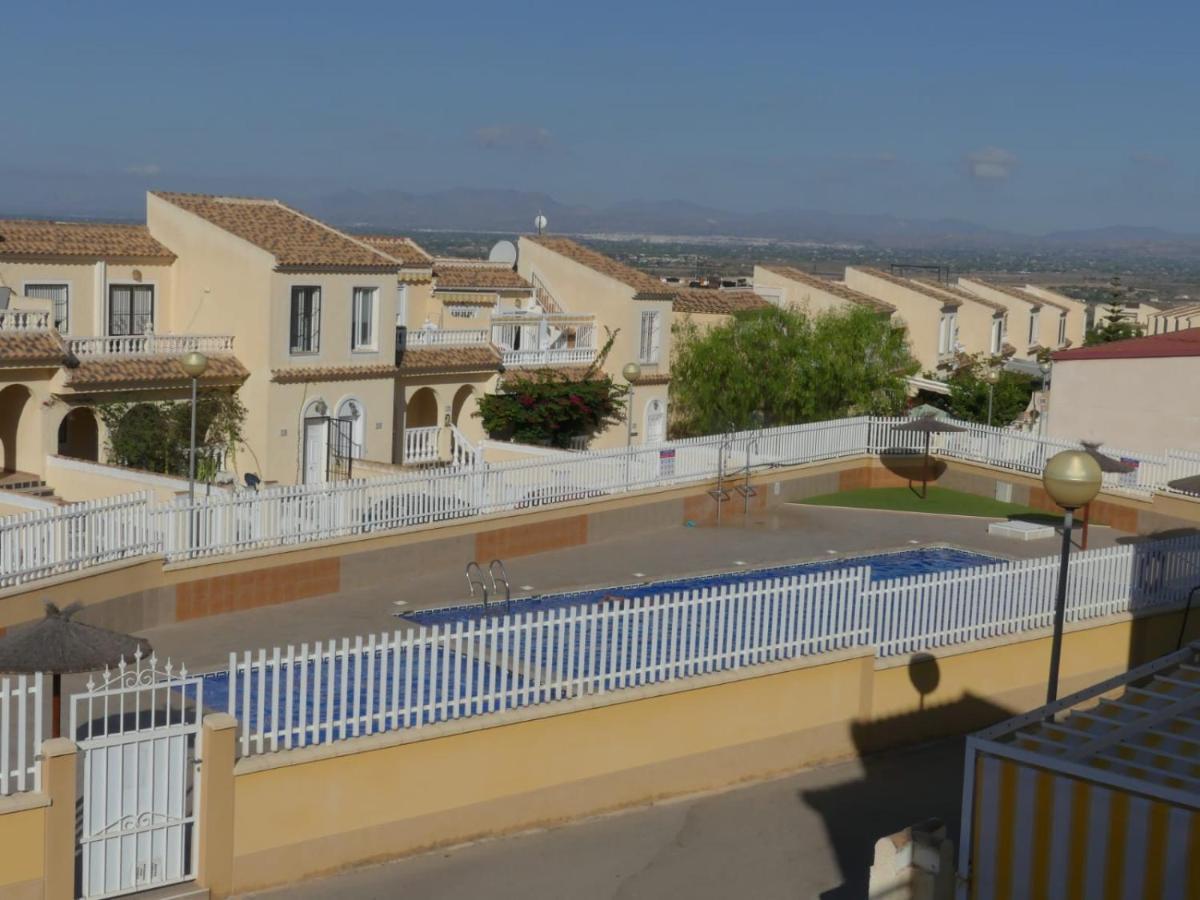 Bungalow Moderno Luminoso Terraza Solarium Patio Puerto Marino Bagian luar foto